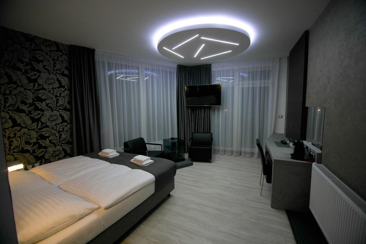 Hotel U Kostela Modřice المظهر الخارجي الصورة