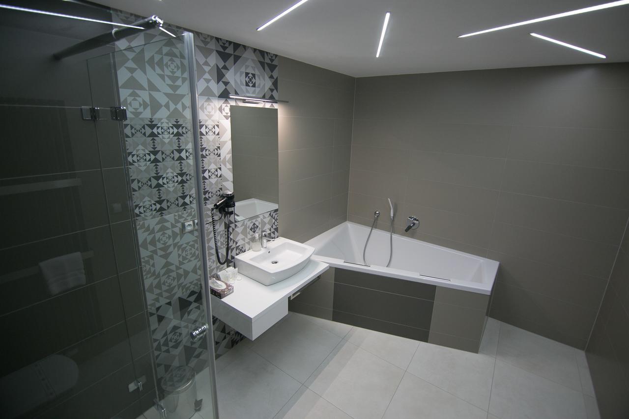 Hotel U Kostela Modřice المظهر الخارجي الصورة